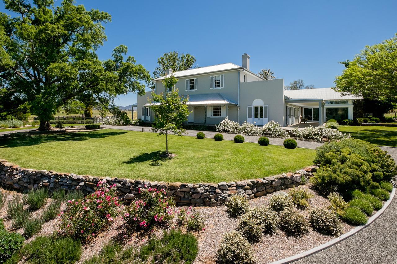 Goonoo Goonoo Station 호텔 탬워스 외부 사진 The main house at the property